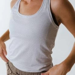 Exhale Tank, Brindle