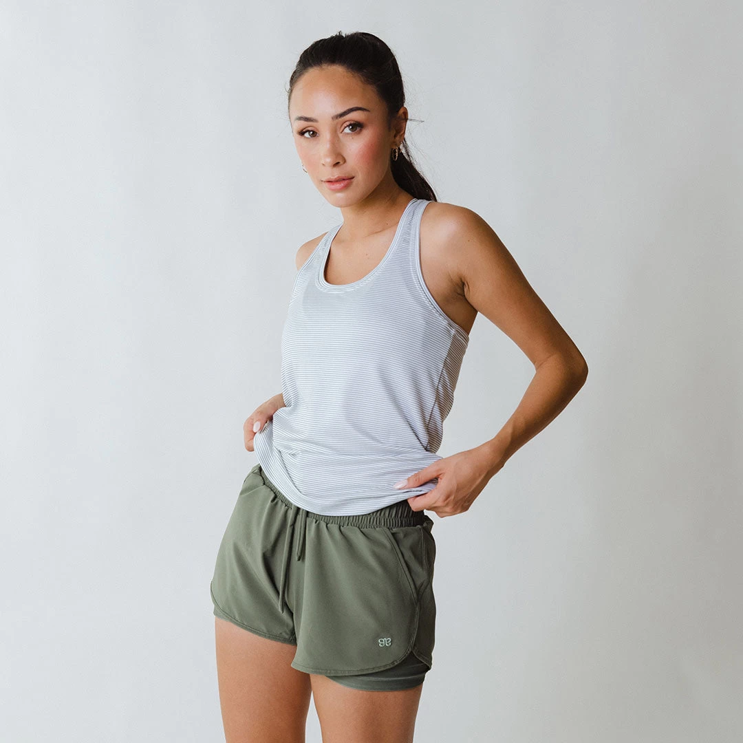 Sage Lunge Shorts - Image 7