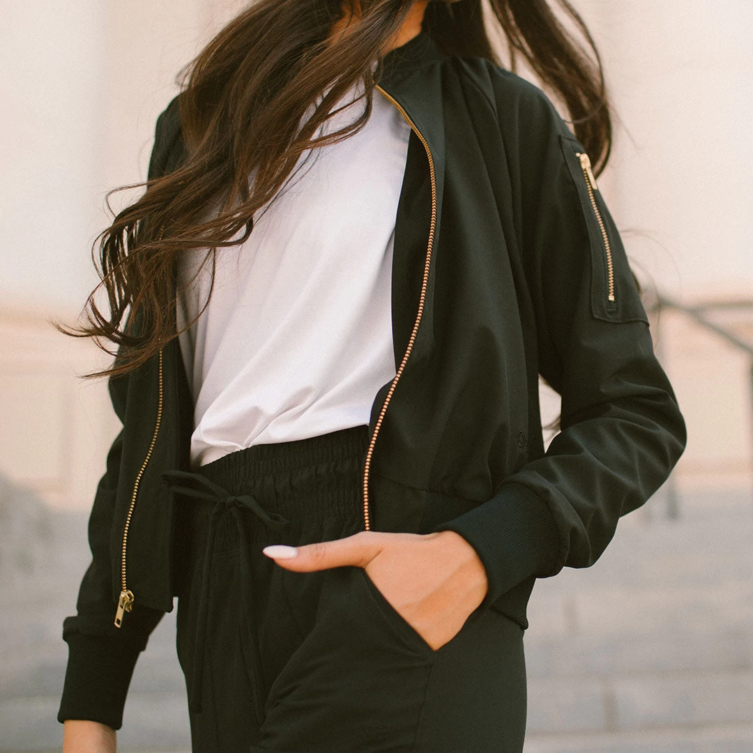 Black Bomber - Image 2