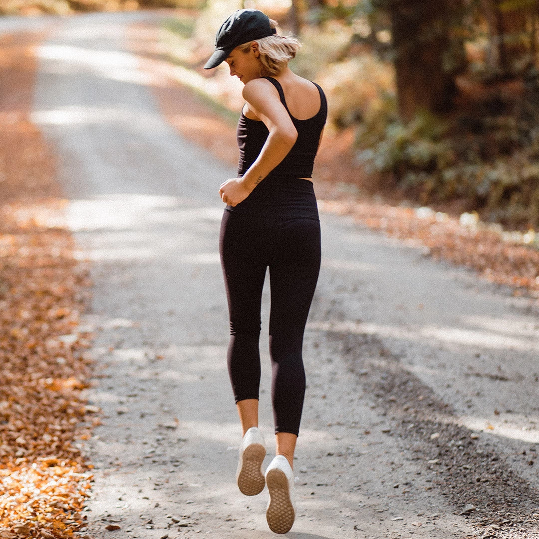 Intention Compression 3/4 Leggings, Black - Image 3