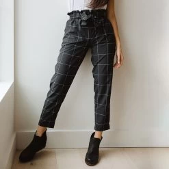 Black Windowpane Bow Belt Capri