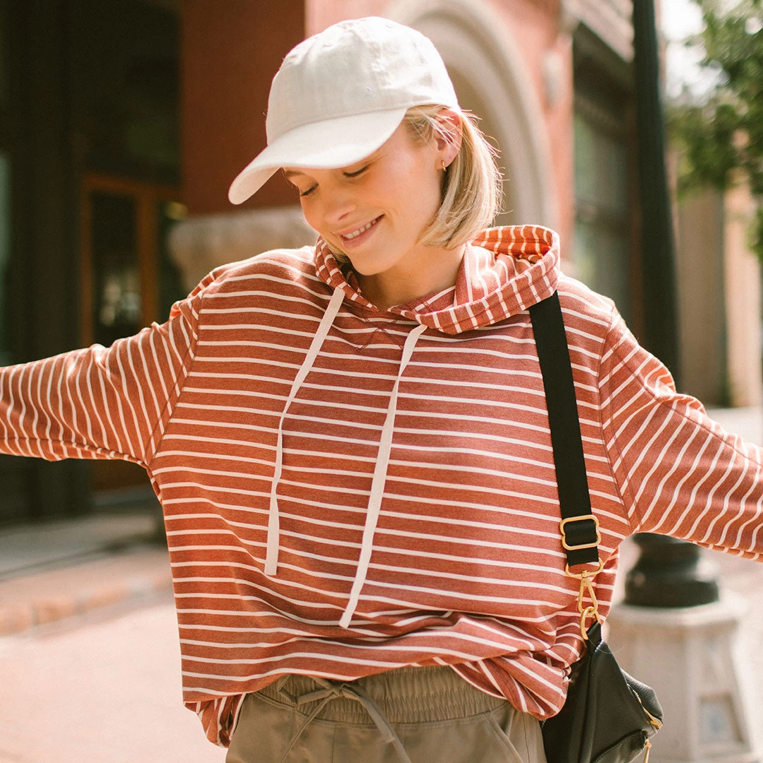 City Pullover, Terracotta - Image 2