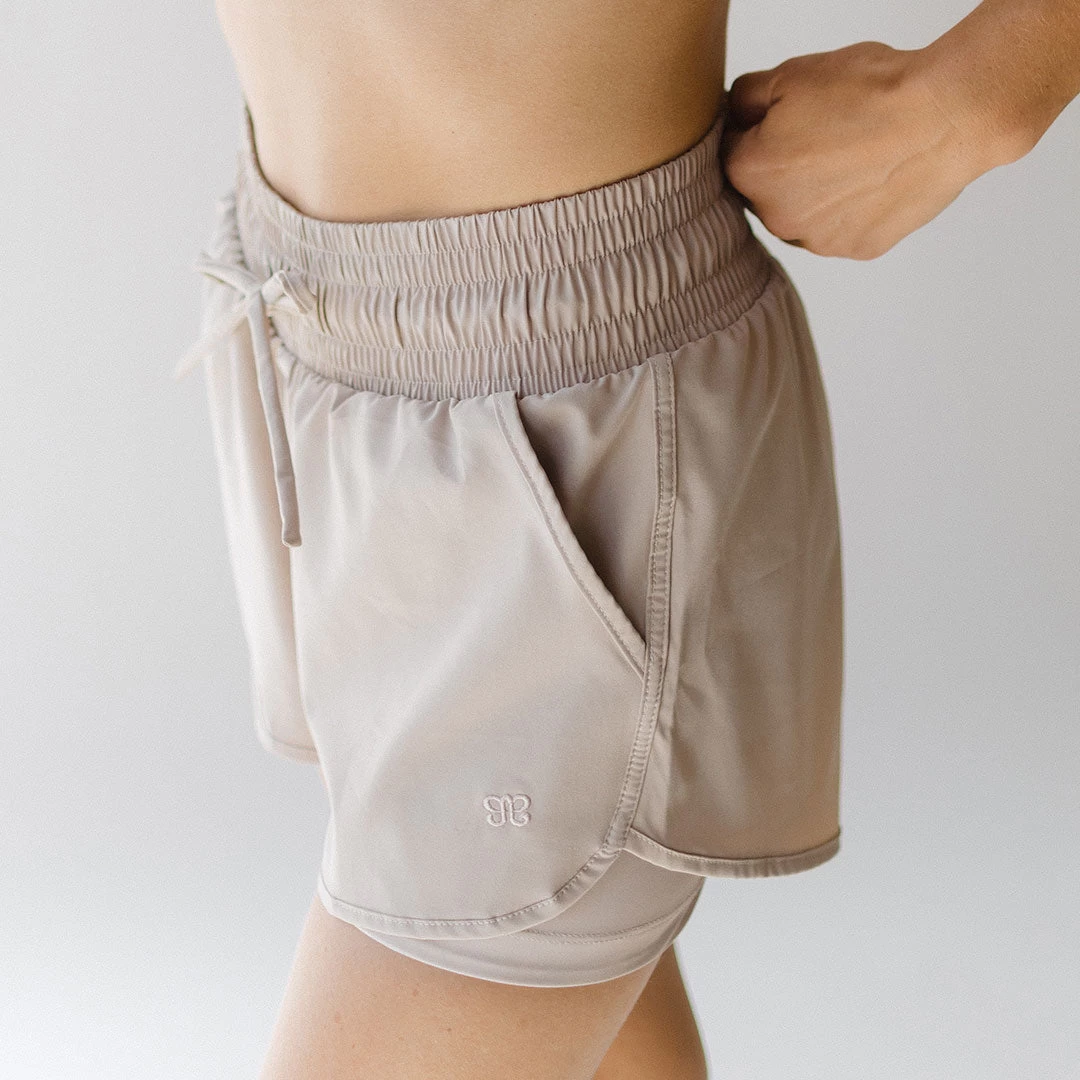 Cobblestone Lunge Shorts - Image 6