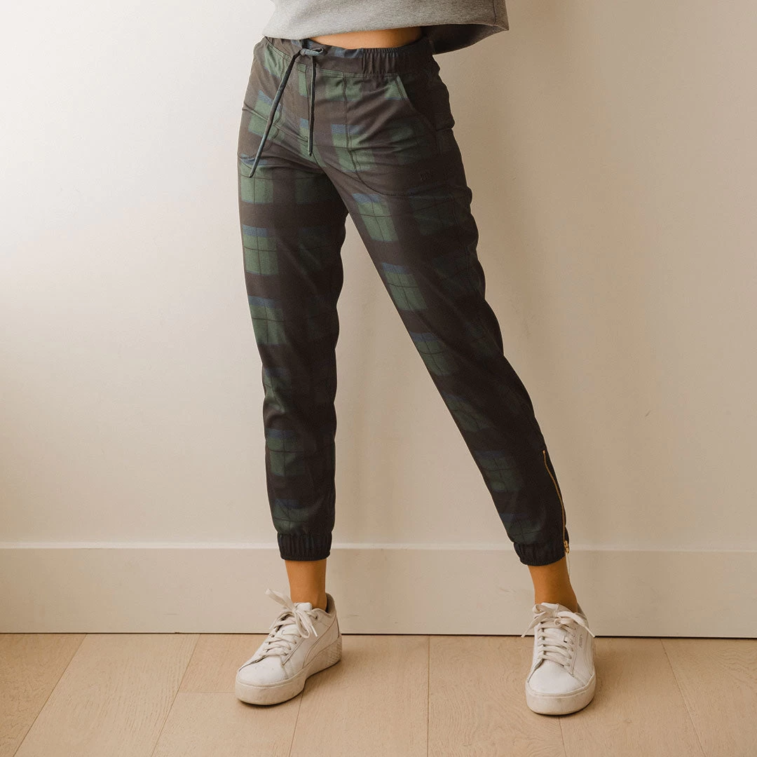 Mistletoe Jetsetters - Image 2