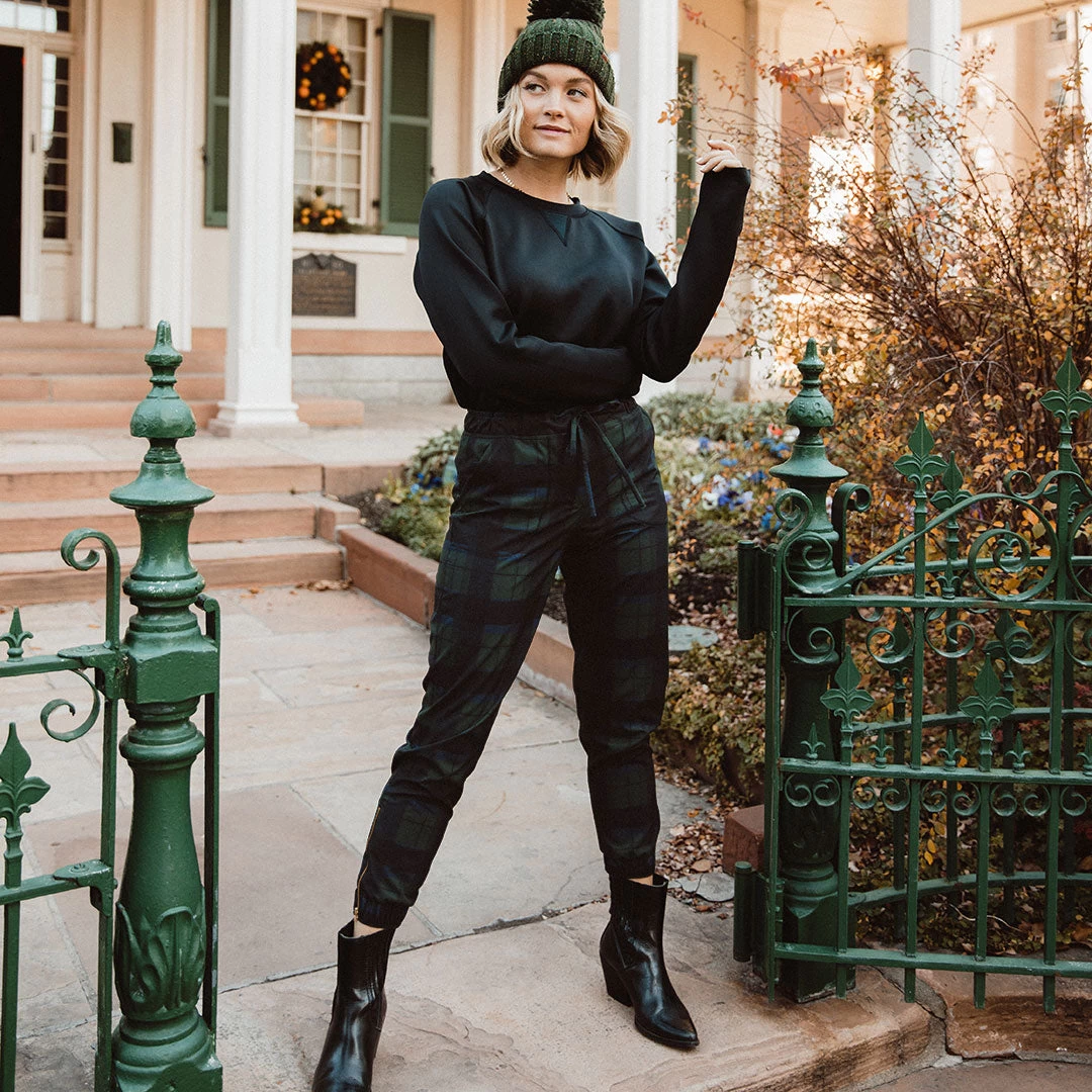 Mistletoe Jetsetters - Image 7