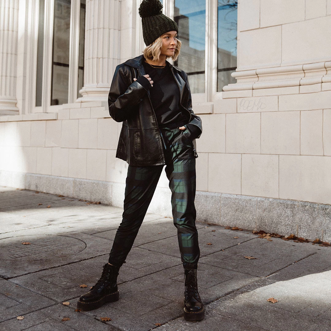 Mistletoe Jetsetters - Image 9