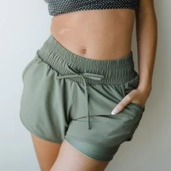 Sage Lunge Shorts