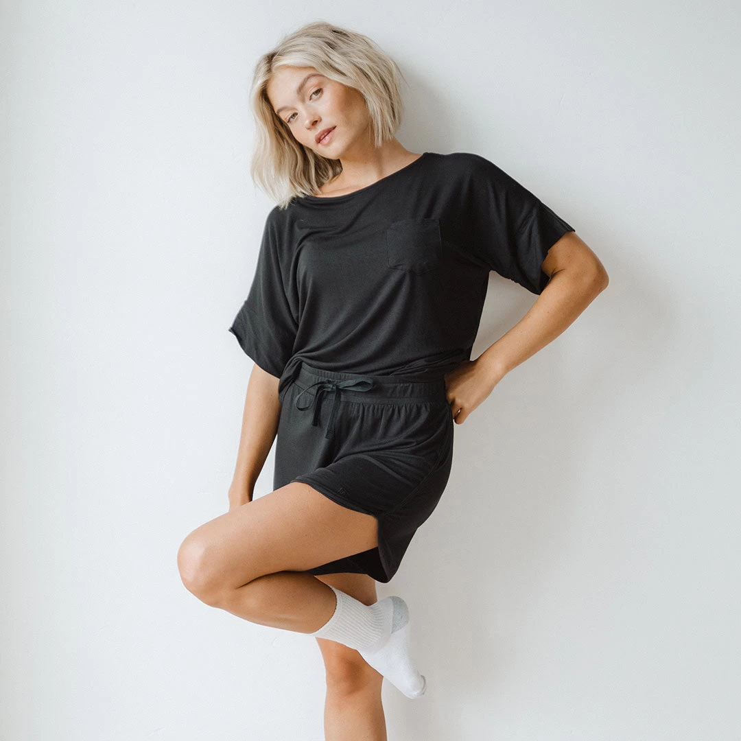 Serenity Shorts, Black - Image 3