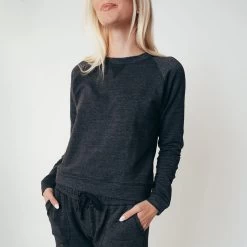 Campus Crew, Charcoal