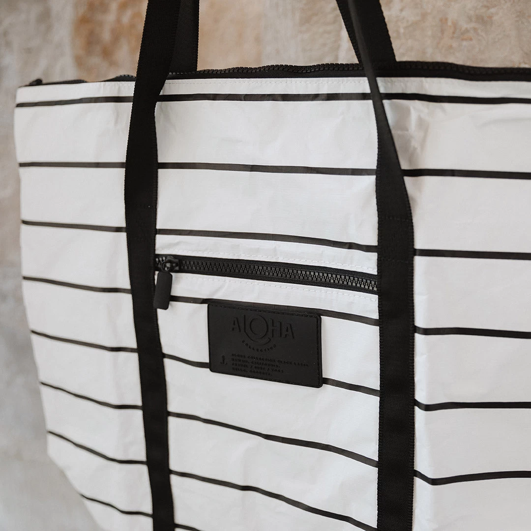 Aloha Pinstripe Zipper Tote - Image 4